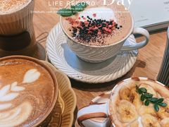 -ZAZA.CAFE.BAR
