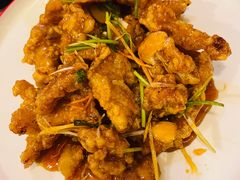 -闯关东东北农家菜(崂山石老人店)