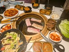 -炙城·韩式烤肉(南京东路店)