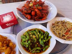 -江湖亮亮蒸虾大排档烤全羊清真(武汉总店)