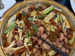 -老来福·非遗酸汤兔(凯旋路店)