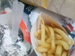 -麦当劳(湛江大厦店)