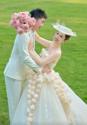 -第一夫人婚纱摄影(南京店)