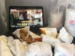 -华莱士炸鸡汉堡(重庆邮电大学店)
