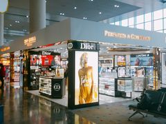 -中免(澳门机场免税店)