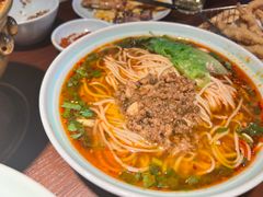 -全牛匠·乐山跷脚牛肉(西单华威约饭街店)
