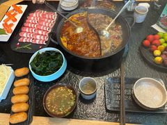 -鹿鸣山草本茶香火锅(园西路店)
