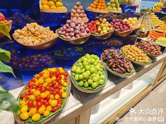 -川骄海鲜自助(王府井奥莱UP TOWN店原世界之花店)