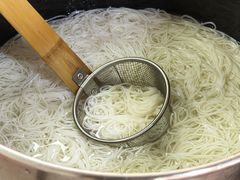 -汪记鲜鱼糊汤粉(沈阳路总店)
