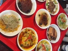 -蓝田九大碗民俗食府(蓝田店)