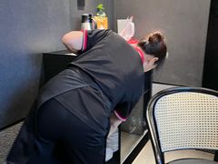 -铜锣湾·有麝自然香(渝北财富中心店)