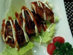 芝士牛肉饼-吱咖啡西式简餐