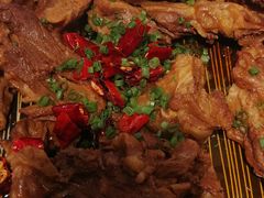 特色叫花骨-有红鸡毛店·川菜(建设路店)