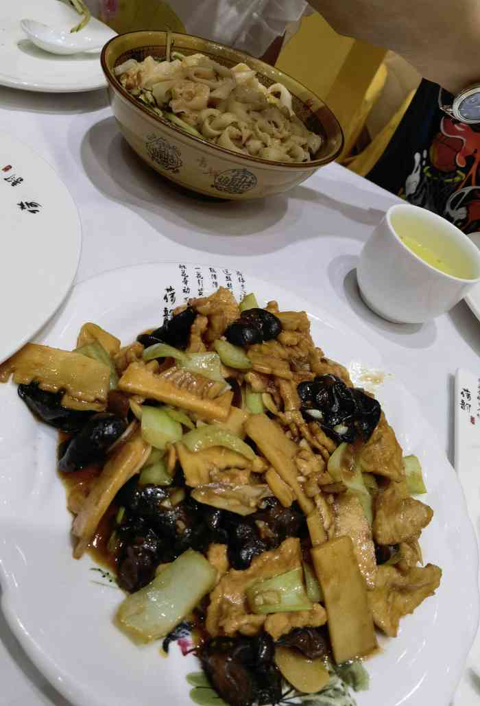 晋祠宾馆·晋味斋餐厅-"位于晋祠景区附近的一家餐厅,自己也是在大.