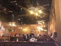 大堂-小俩口烧烤东北菜(双井店)