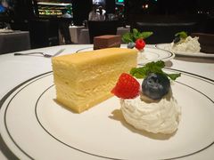 -Wolfgang’s Steakhouse 沃夫冈牛排馆(上海白玉兰广场店)