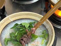 -李与白包子铺(桐梓林店)