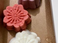 -阮大兴糕团(杭州西湖银泰百货店)