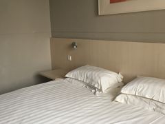 -锦江之星(西安五路口地铁站万达广场店)