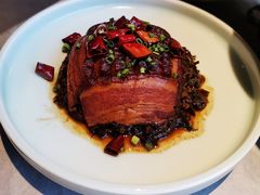 川式扣肉-新沸腾鱼乡(世贸天阶店)