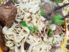 炖牛肉面-小颖泡馍