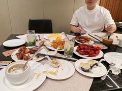 -东方红海鲜百汇(国际大厦店)