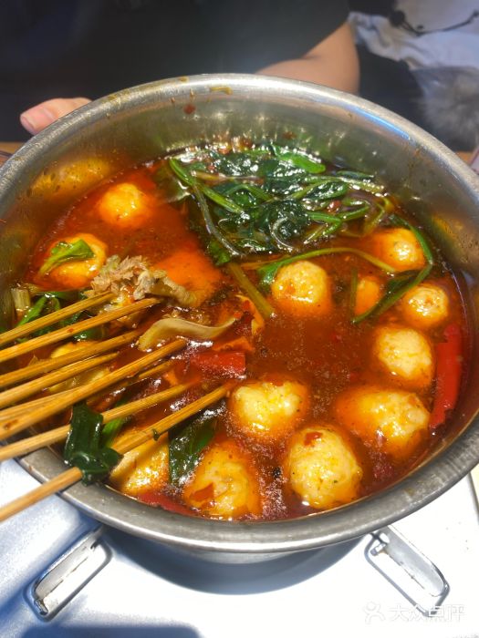 喝一缸海鲜烧烤(创业城店)秘制酱料毛肚锅图片