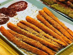 劈腿茄子-艳姐东北老式麻辣烫炸串