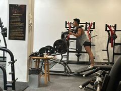 -黑白健身·私教·拳击·普拉提(体汇+红馆店)