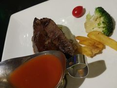 -绿茵阁(体育西分店)