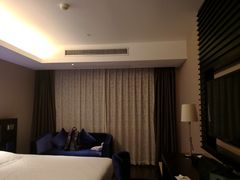 -桔子水晶苏州吴江步行街酒店