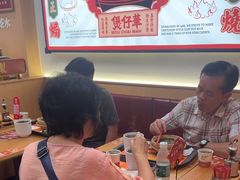 -华记煲仔华·煲仔饭(市桥易发店)