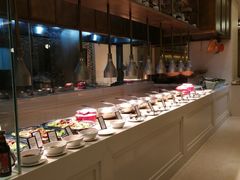 -海口绿发希尔顿酒店-田园汇自助餐·三文鱼·海鲜