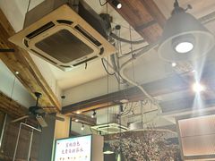 -蜜桃餐厅·伴山(湖滨商业街店)