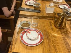-毛辣果·贵州红酸汤牛肉火锅(西单店)