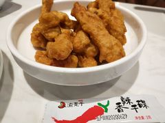 -渝是乎酸菜鱼·川渝小炒(新世界百货望京店)