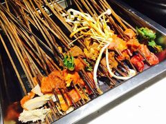 -钢管厂五区小郡肝串串香(奥克斯广场锦城万达店)