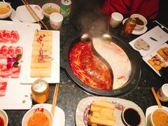 -井格重庆火锅(临平银泰城店)