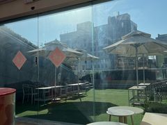 -UNI UNI(环亚凯瑟琳店)