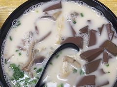 -津津老鸭粉丝馆(正东路店)