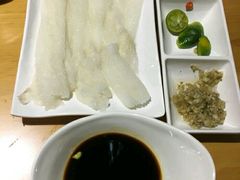 -洪氏嗨捞·广东猪肚鸡·椰子鸡火锅(西咸万象城店)