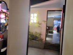 -鸽子侯·家宴·平价海鲜(市图书馆店)