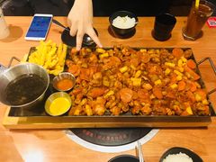 -肥肥虾庄·金牌油焖大虾(杨园滨江时代walk店)