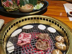 -肉魁屋·烧肉·烧鸟·酒场(高新店)