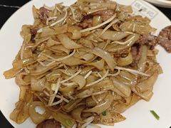 广州湿炒牛河-伍湛记 · 广州老字号(龙津中路店)