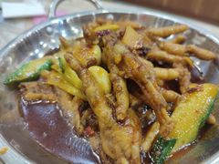 -江城燕子大排档(江汉路步行街店)