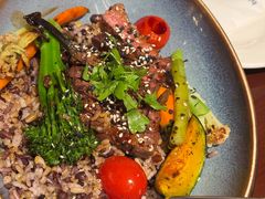 炙烤照烧板腱牛排杂粮饭-bluefrog蓝蛙(悠唐购物中心店)