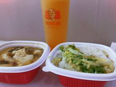 -南城香·饭香串香馄饨香(花园北路店)