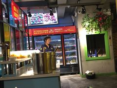 -钢管厂五区小郡肝串串香(奥克斯广场锦城万达店)