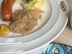 -LENBACH兰巴赫西餐啤酒坊(大连东港店)